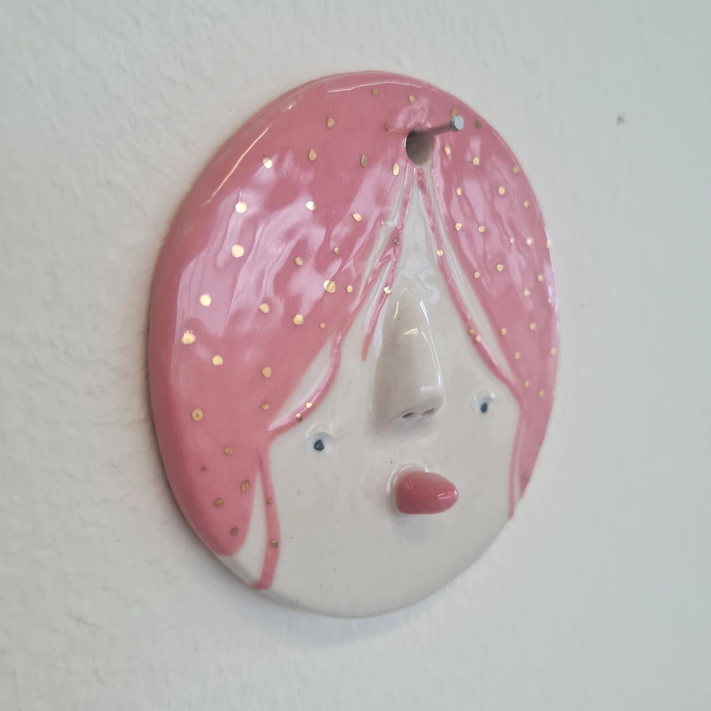 Golden Dots collection: Mimi the (wall) ornament.