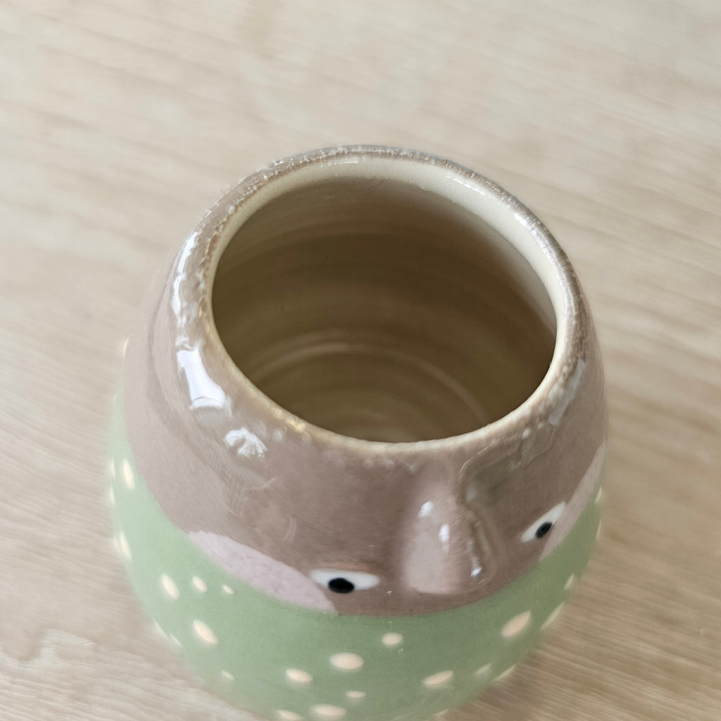 Seconds Collection: Lisa the Pot with tiny feet