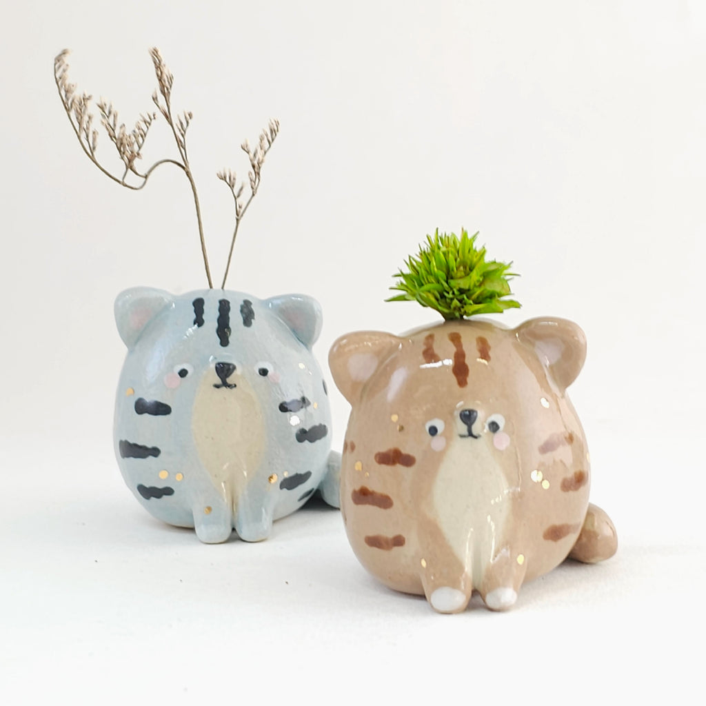 Round Flower Kitty Pre-order