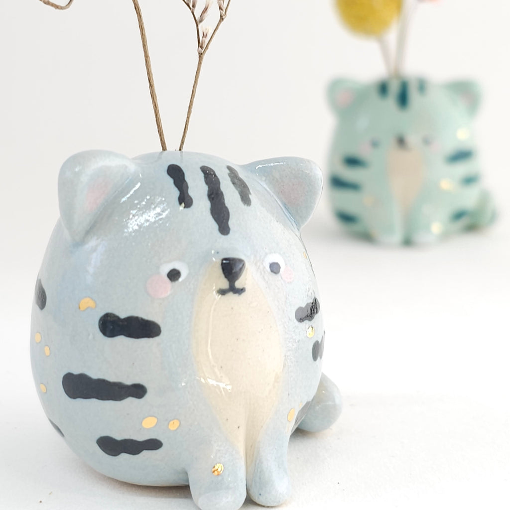 Round Flower Kitty Pre-order
