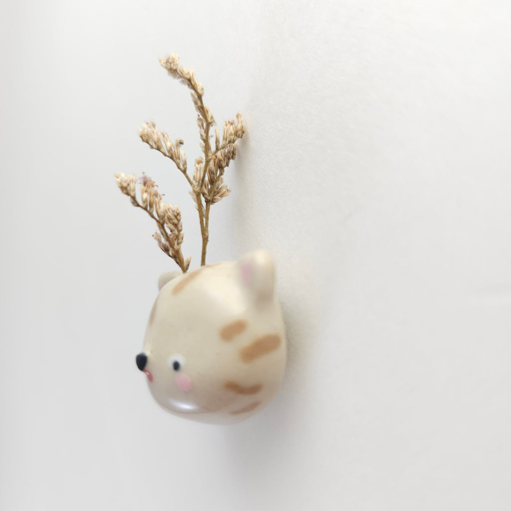 Flower Kitty Magnet