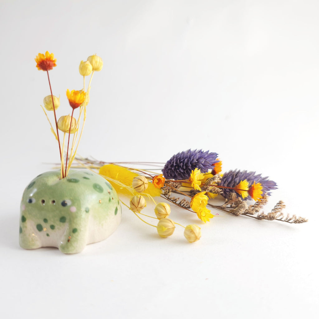 Small set of Dry Flowers