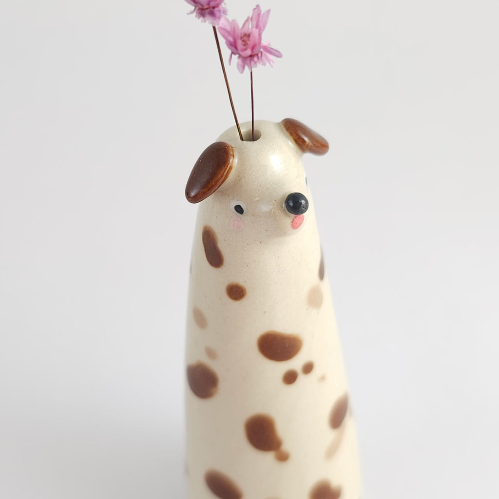 Megg the Tiny Wonky Vase