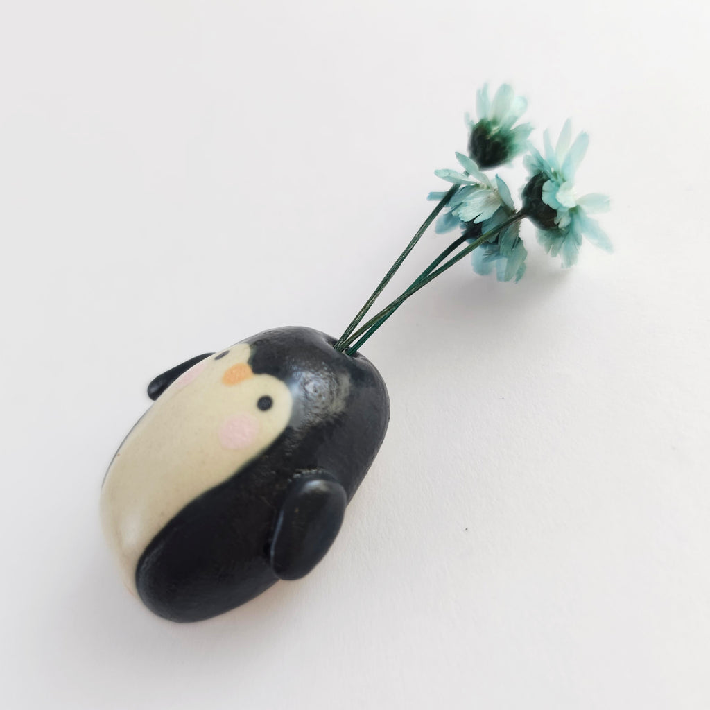 Flower Penguin Magnet