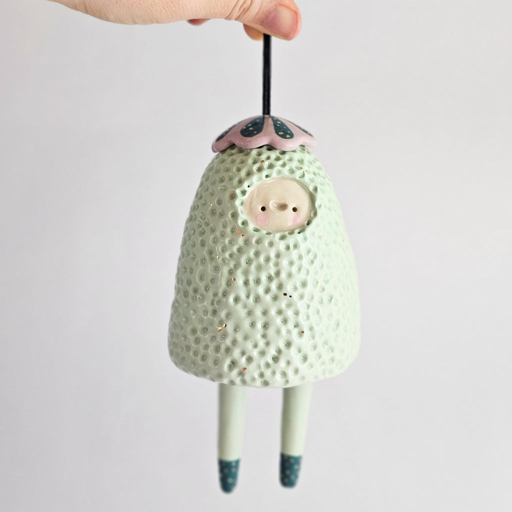 Poppy the Bell – The Pottery Parade