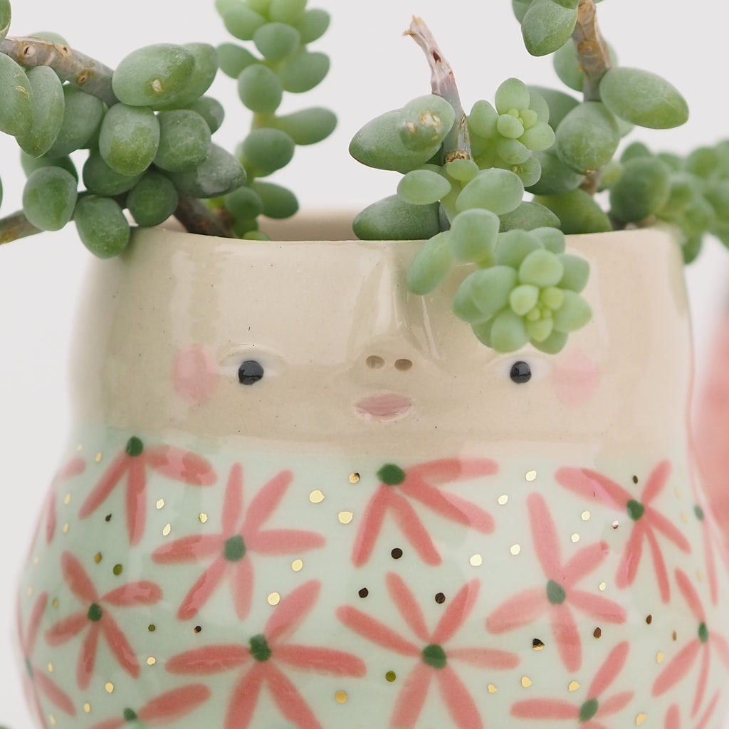 Golden Dots Collection: Peach the Pot