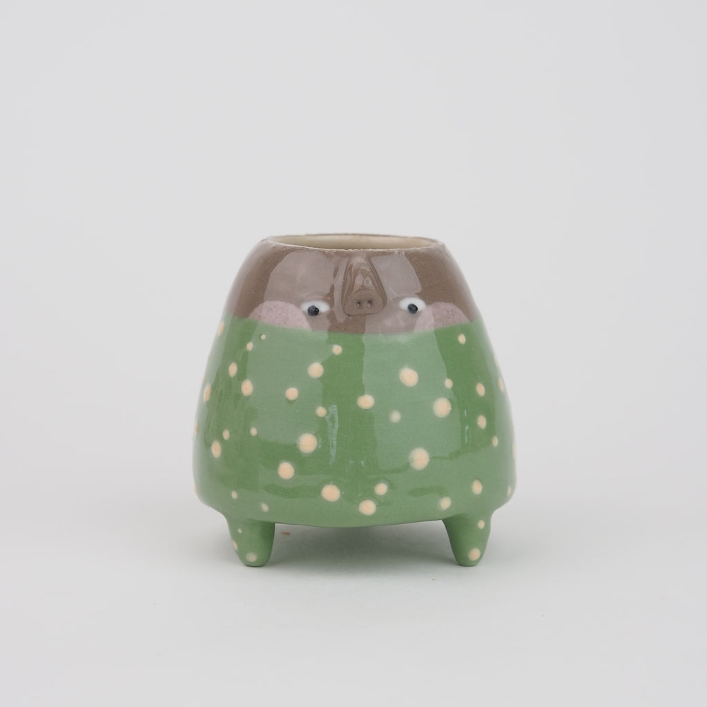 Seconds Collection: Lisa the Pot with tiny feet