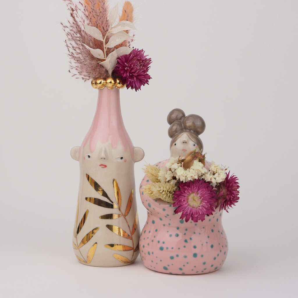 Vase Sculpture Gabby
