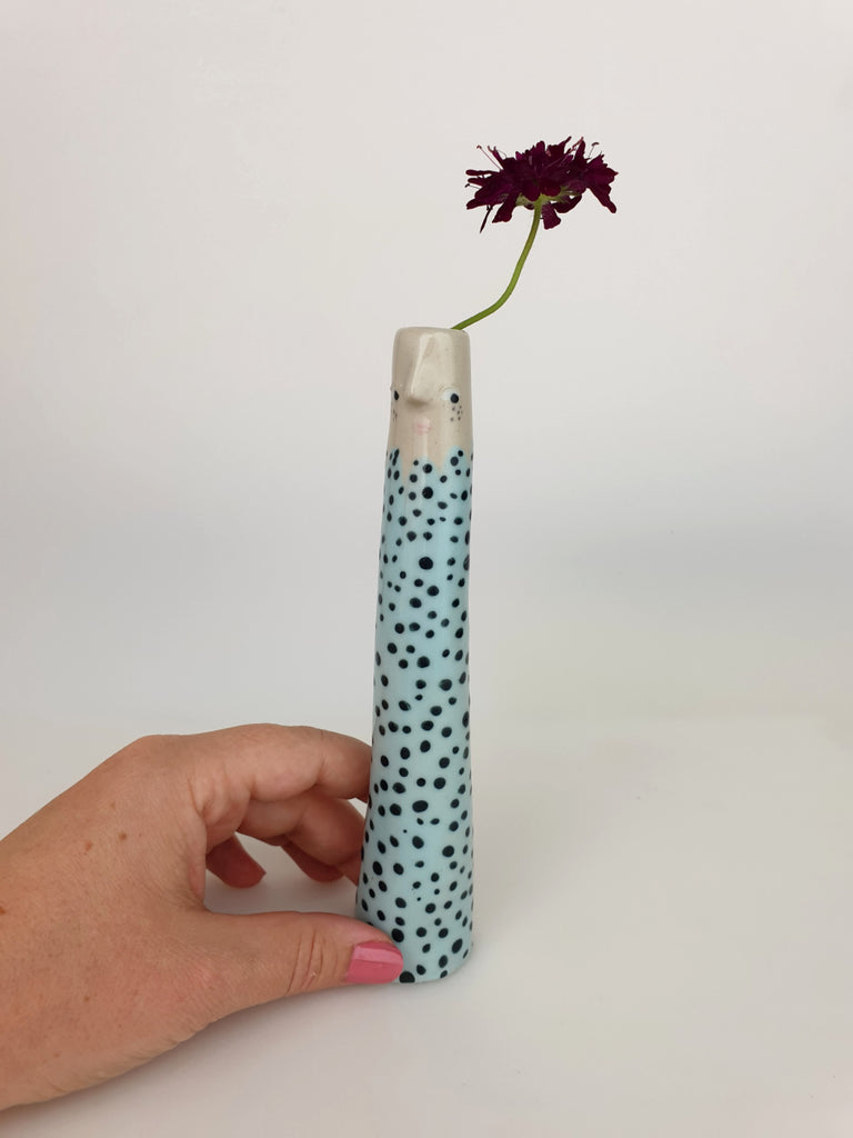 Stina the Bud Vase