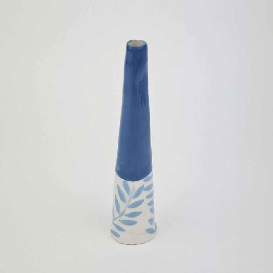 Anninka the Bud Vase