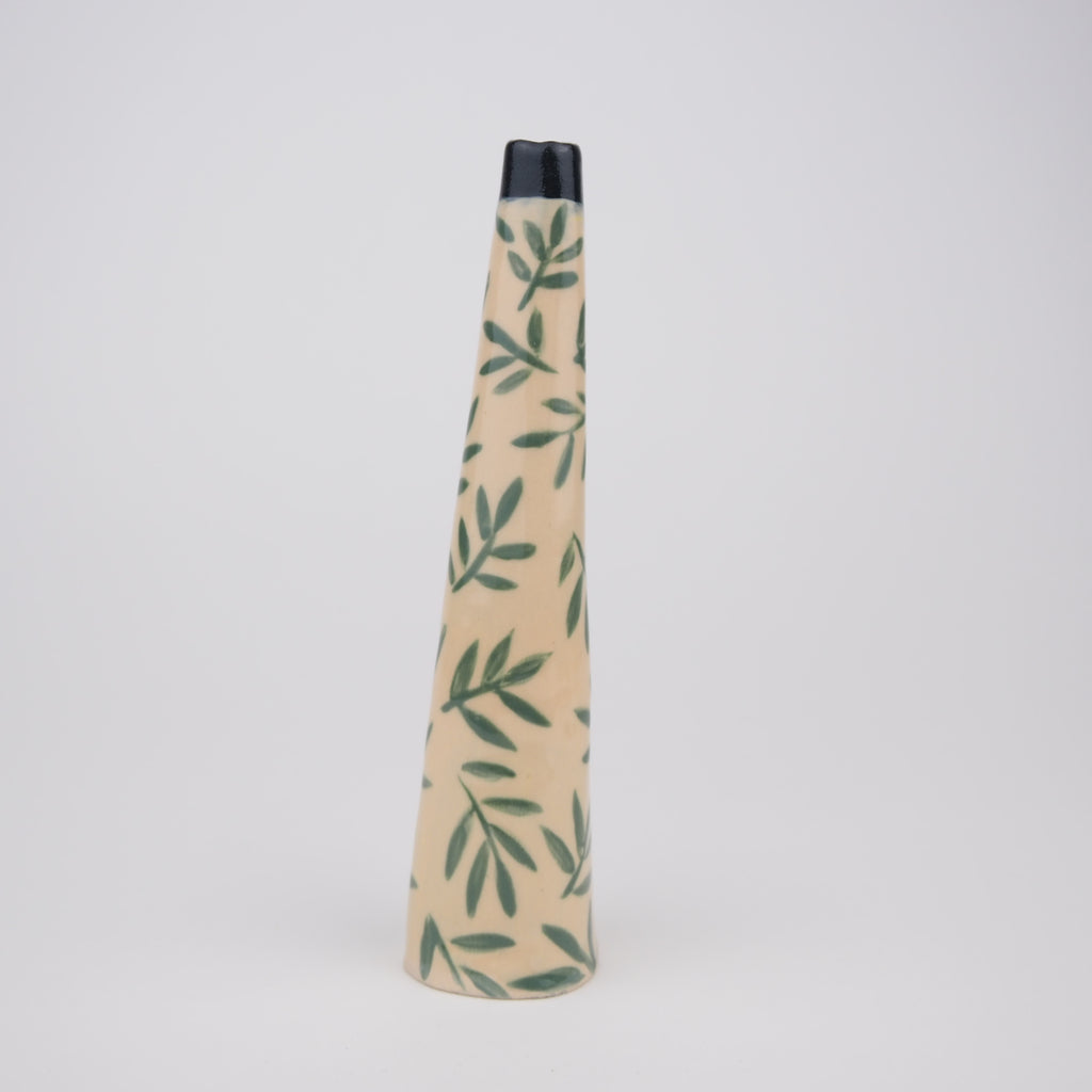 Claudia the Bud Vase