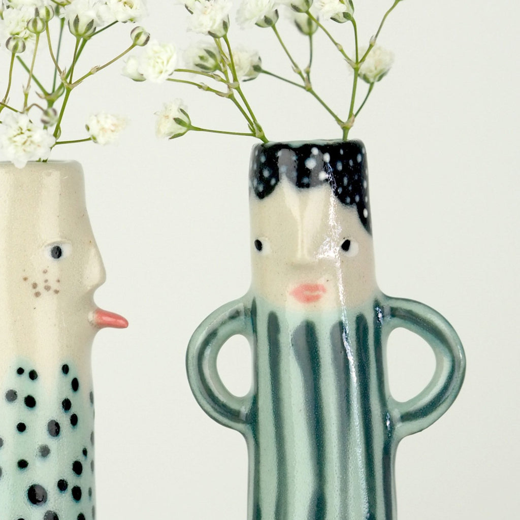Yara the Bud Vase