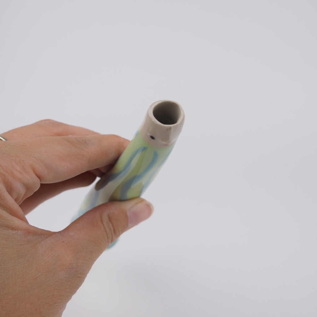Nanja the Bud Vase