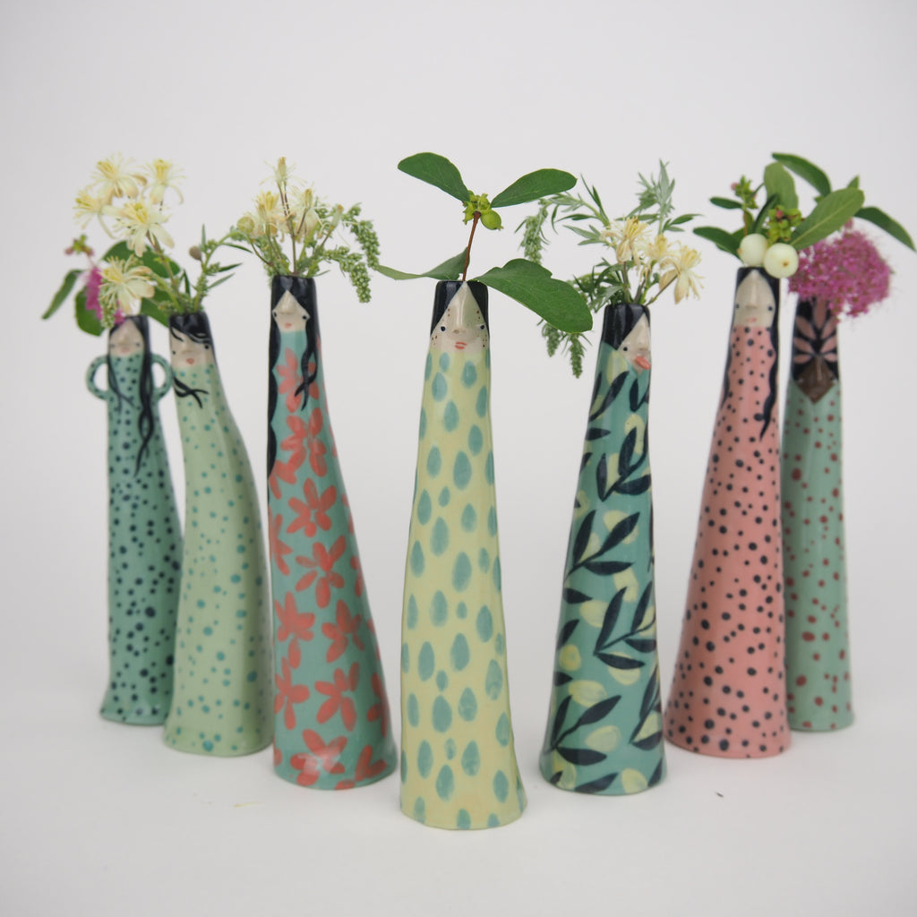 Raquel the Bud Vase