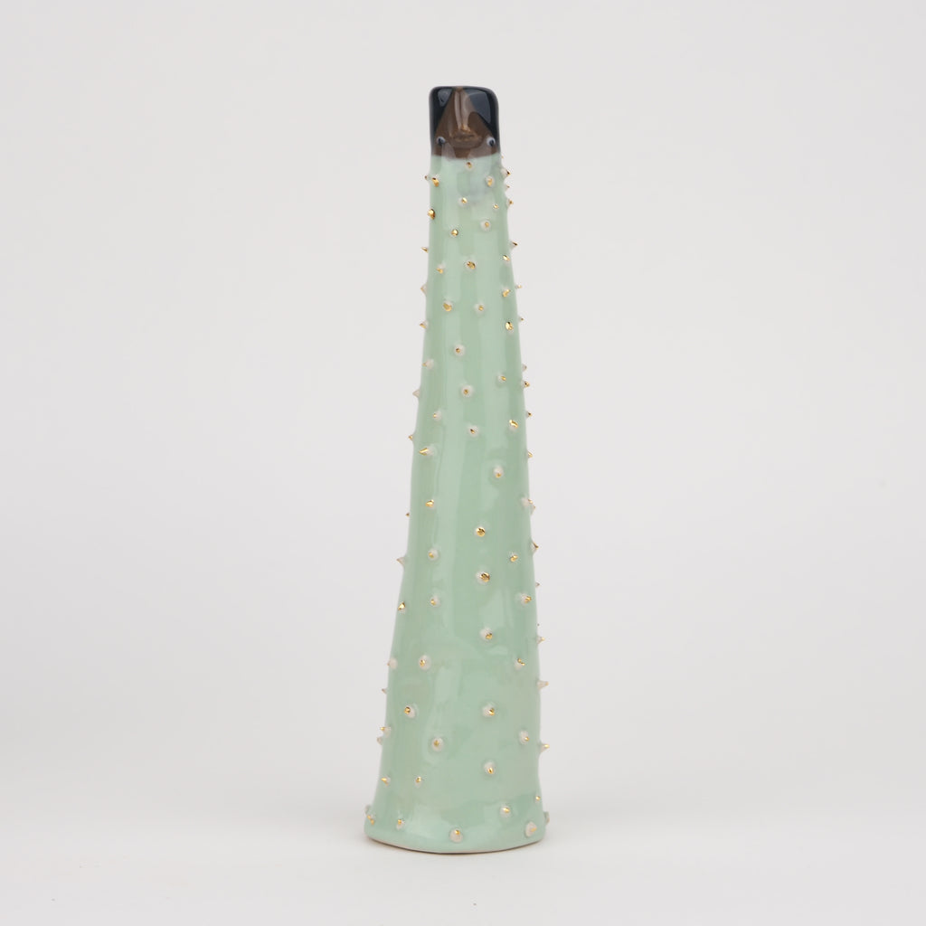 Try out Collection: Wilma the Bud vase with golden spikes