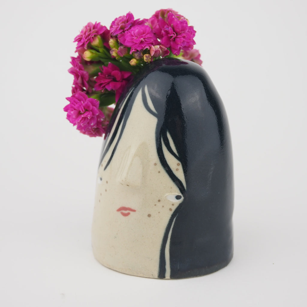 Davina the Vase