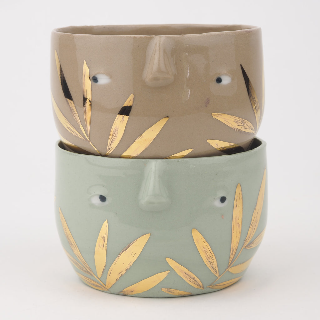 Golden Dots Collection: Emanuela the Pot